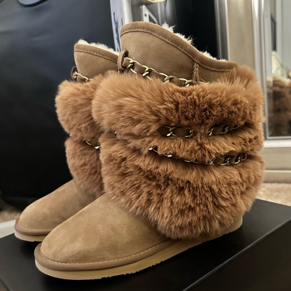 Australia Luxe Collective Atilla Short Chestnut Chain Boots size 7 Brand New